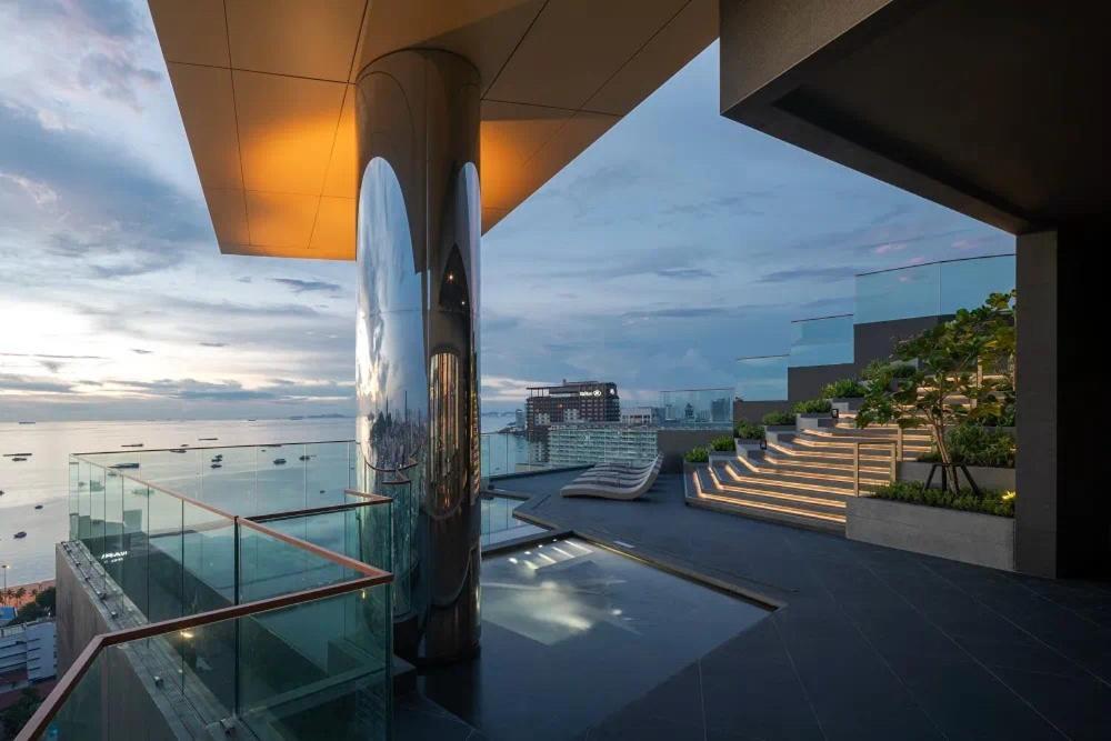 The Edge Central Pattaya Exterior foto