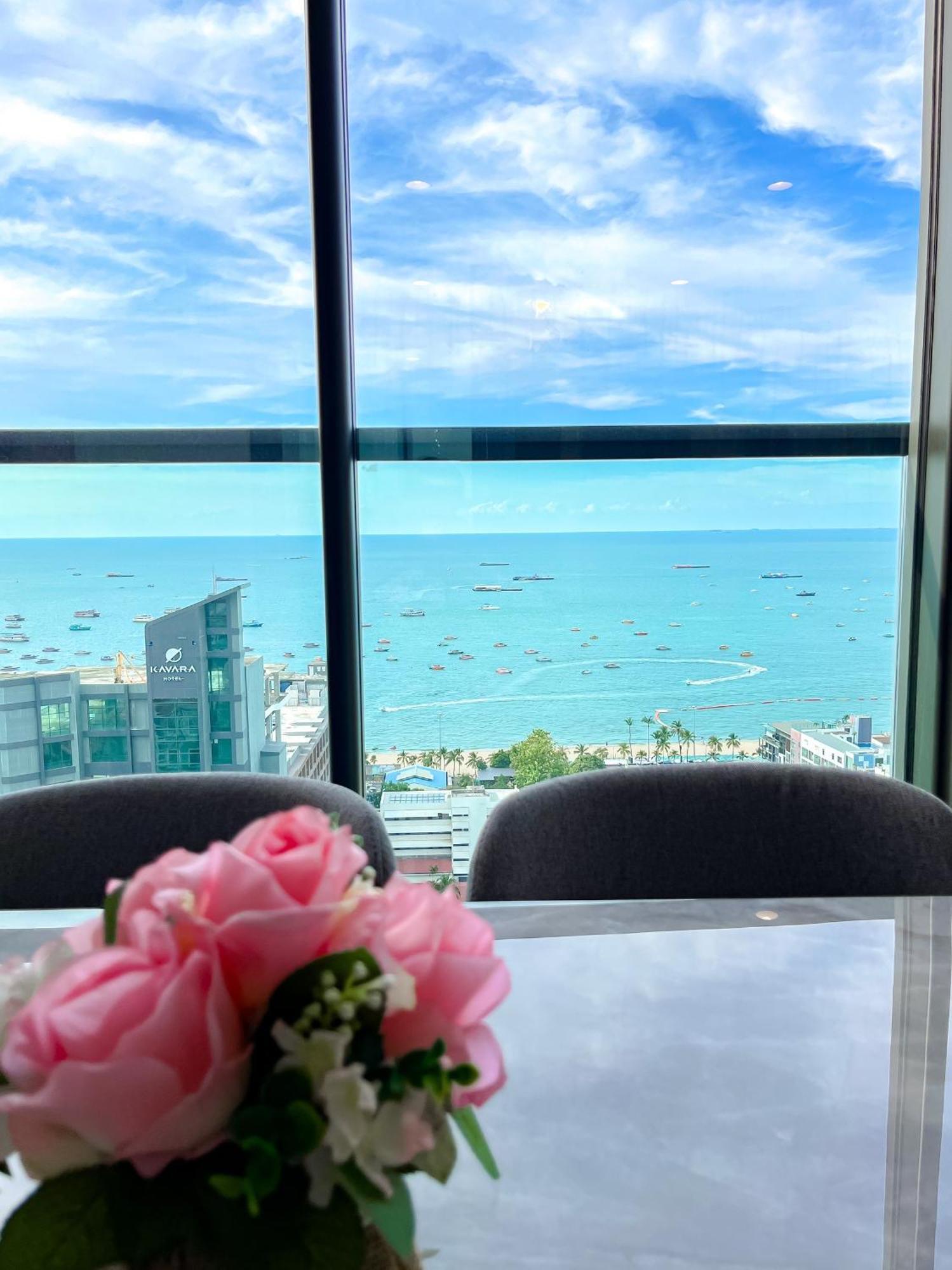 The Edge Central Pattaya Exterior foto